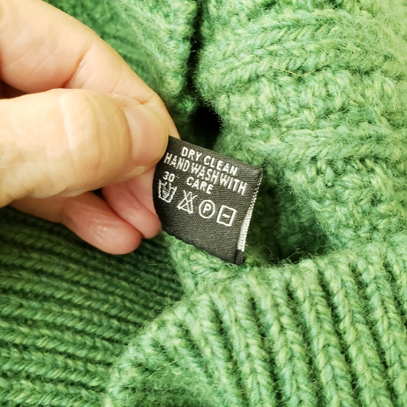 Original Aran Co. Green Merino Wool Sweater - Picture 12 of 14